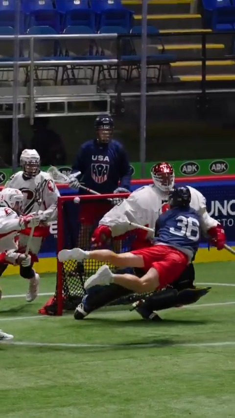 Bro gets airborne to finish like this in a practice scrimmage 🥵🥵🥵 ok, we see you USA 👀 #WorldBox2024 x #WLBC