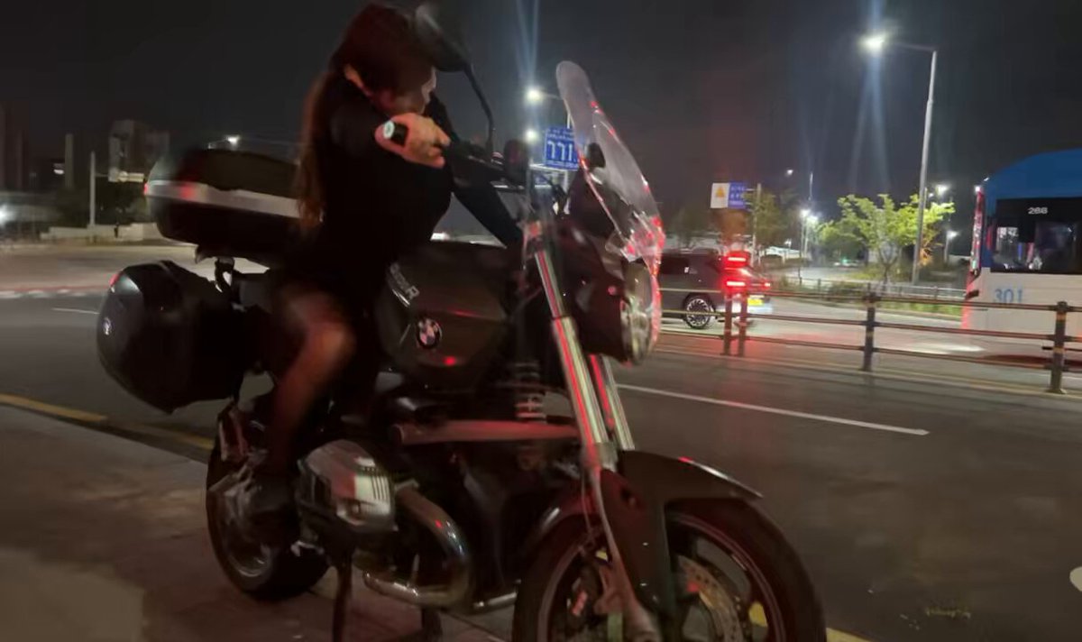오빠 싀박거 빵야빵야 달려 부릉부릉