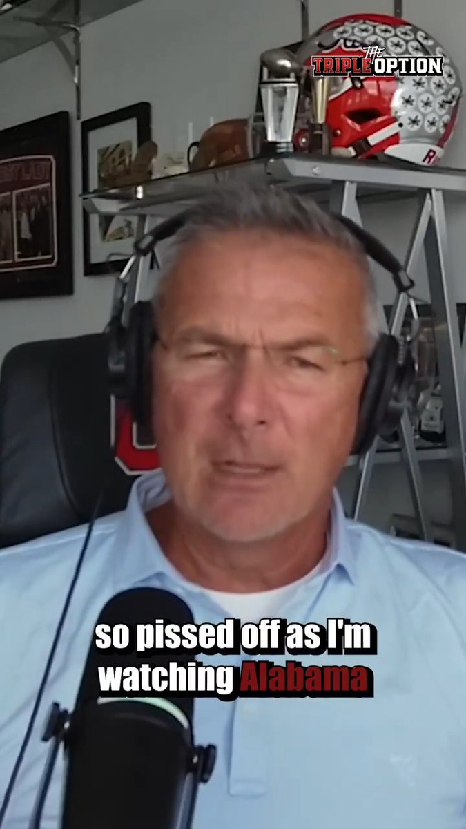 Watching Bama in the 2013 Natty had Coach pissed off for greatness 😤🏆