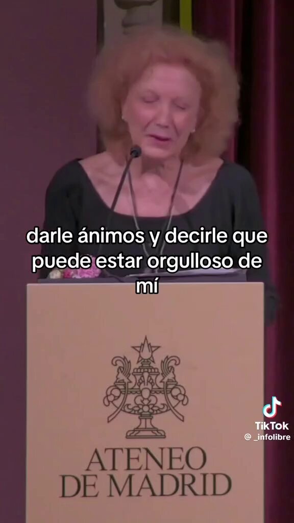 Pelos como escarpias .Marisa Paredes leyendo la carta de una de las trece rosas a su hijo Verdad,justicia y reparación. Gracias!!!!!!