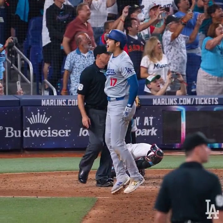 El cuadrangular número 50 para Shohei, todas las miradas en esa pelota.