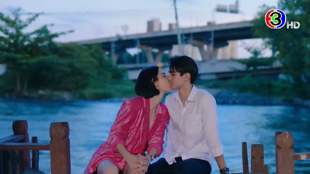 "ความรัก" ยิ่งห้ามก็เหมือนยิ่งยุ "หวานรักต้องห้าม" เร็วๆ นี้ . #หวานรักต้องห้าม #TheSweetestTaboo ดูทีวีกด33 ดูมือถือกด3Plus #Teaser