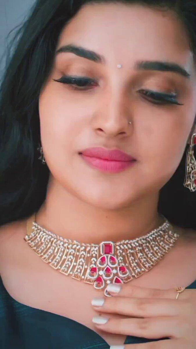 உன்னைச் செய்த பிரம்மனே உன்னைப் பார்த்து ஏங்குவான் காதல் பிச்சை வாங்குவான்... 💃💝ஆர்த்தி 💝💃 Good morning🥰🥰