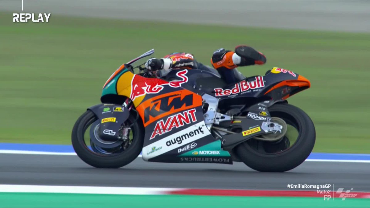 Safe to say Deniz Öncü is loving the conditions 🤩 Going 1.5 seconds quicker than the rest while saving it! 👏 #EmiliaRomagnaGP 🏁