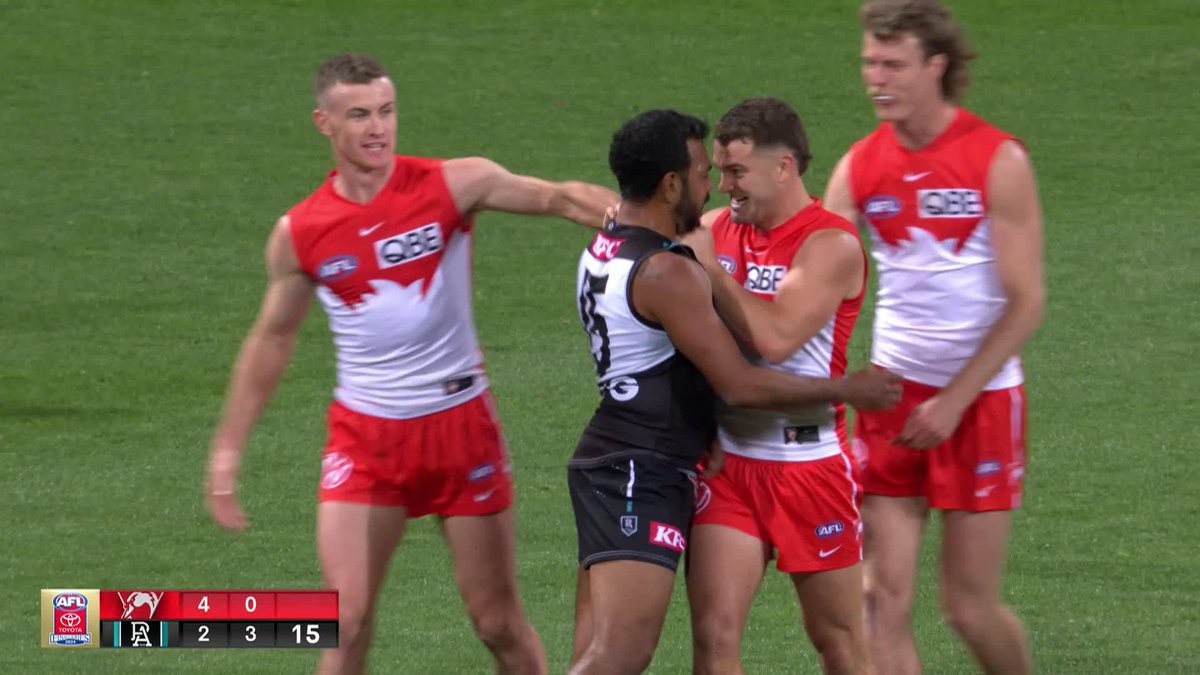 Papley converts after the siren as tension rises at the SCG 👀 #AFLFinals | #AFLSwansPower