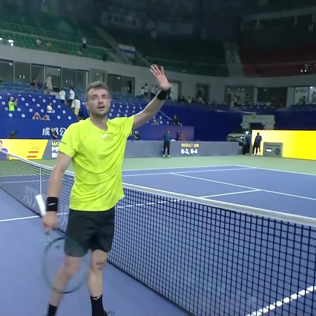 Completing the lineup 👏 Pedro Martínez defeats Vukic 6-3 6-4 to reach the quarter-finals at the Chengdu Open