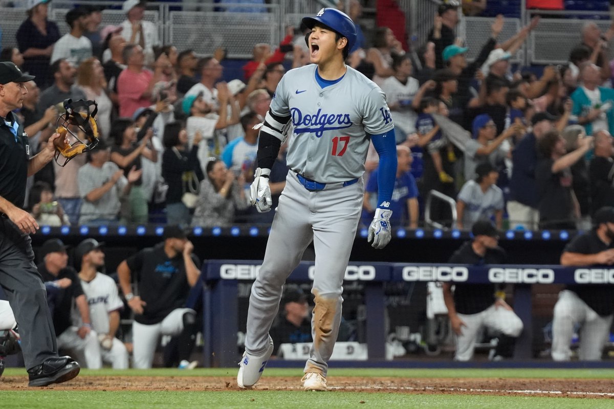 History made. Listen to the SPOTV Japanese call of Shohei Ohtani's HR to create the 50-50 club. 🇯🇵