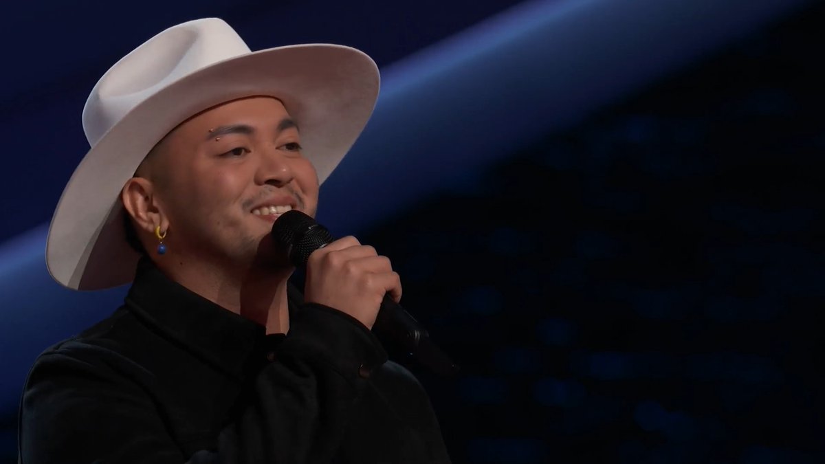 That's what we call an instant four-chair turn! 🎙 Watch @SofronioVasquez take on "I'm Going Down" on #TheVoice Monday, September 23 8/7c on NBC Entertainment and streaming Peacock.
