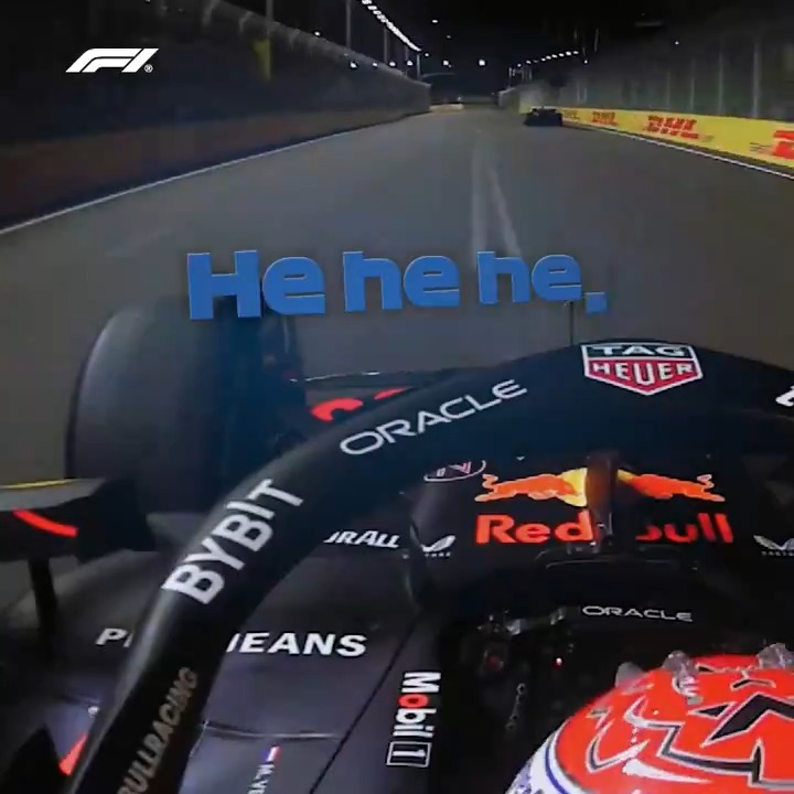 Franco just fancied a little race ๐ #F1 #SingaporeGP