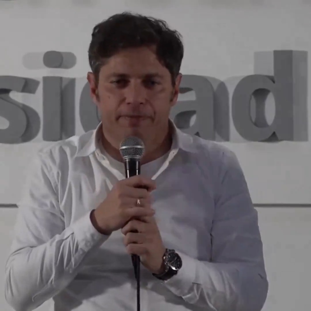 "Axel": Por los comentarios sobre una canción durante el acto de Máximo Kirchner