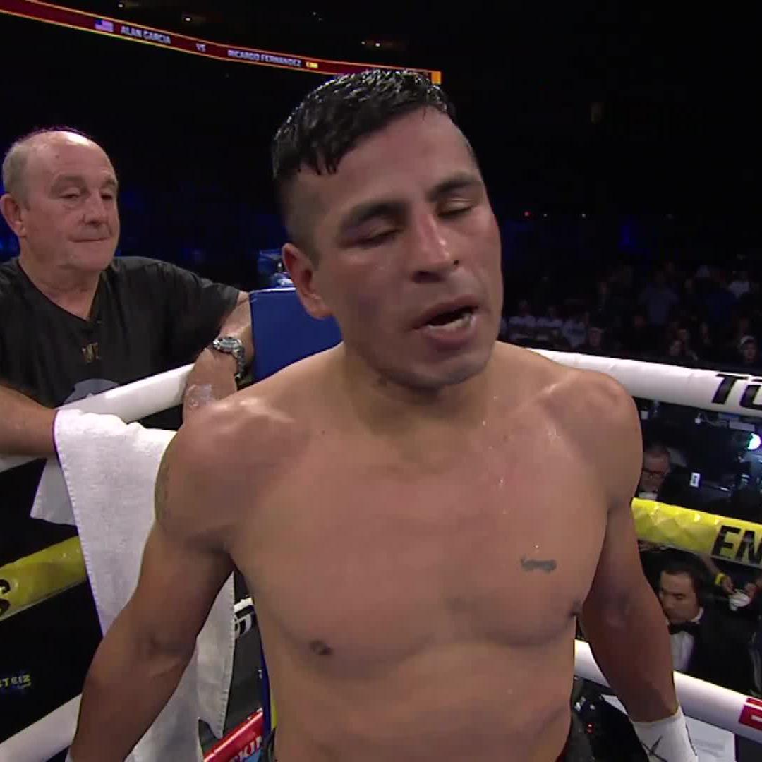 Ricardo Fernandez earns the upset victory over Alan Garcia.