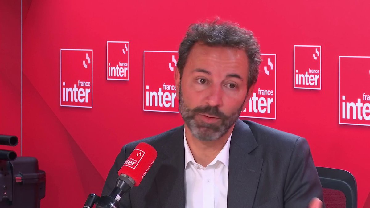 "La réforme va faire beaucoup pour les petites retraites. Bizarrement, beaucoup plus de femmes que d'hommes ont des petites retraites. (...) Cette réforme vient diminuer l'écart femme-homme actuel de 40% de pension de base" annonce le DG de la #CNAV Renaud Villard France Inter