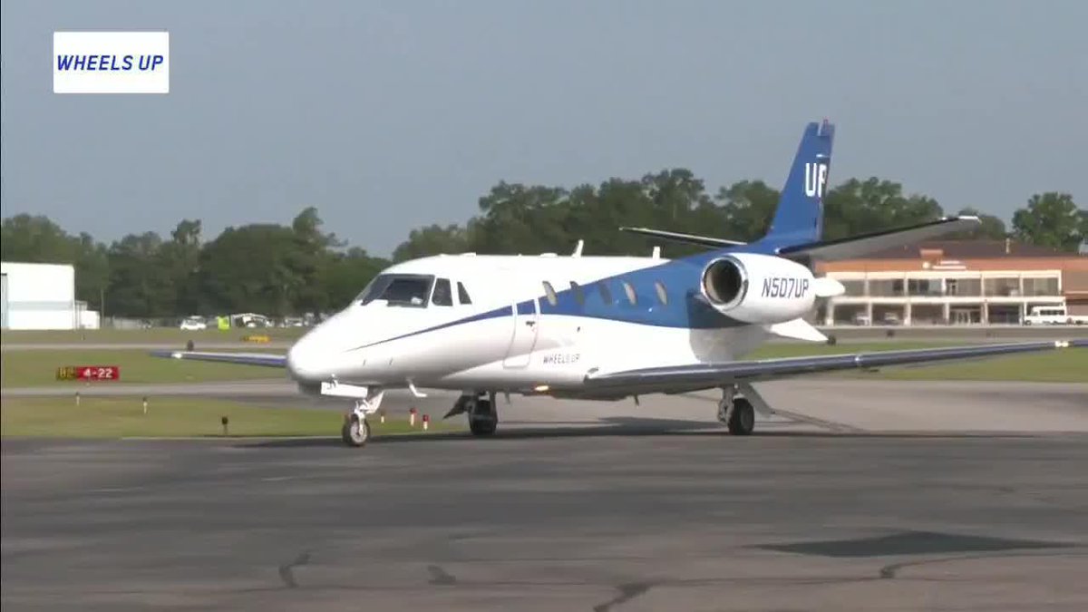 Wheels Up is bringing Blake Shelton back to his home state to make his GameDay picks 👋