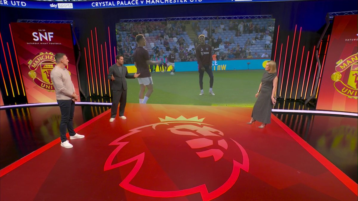 🗣️ "There's obviously something that's happened" Jamie Redknapp shares his thoughts on Erik ten Hag dropping Marcus Rashford from the Man United starting XI 💭