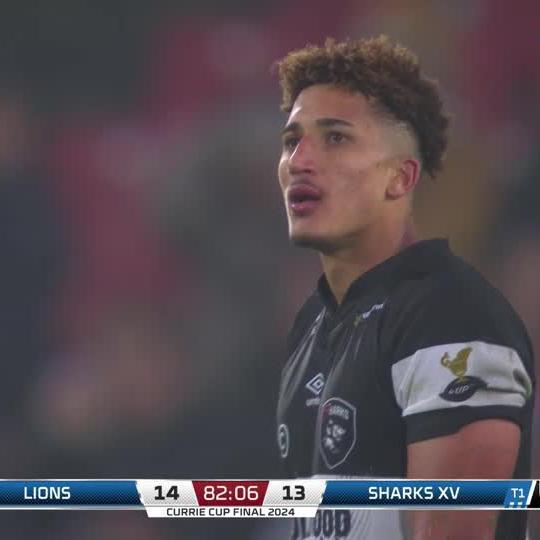 𝐀 𝐌𝐎𝐍𝐒𝐓𝐄𝐑 𝐊𝐈𝐂𝐊 😲 Jordan Hendrikse's 59m kick won it for the Hollywoodbets Sharks XV 😤🔥 #CarlingCurrieCup