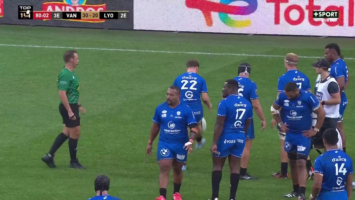 HISTORIQUE 🤩 Dans un stade en ébullition, le Rugby Club Vannes s'impose pour la première fois de son histoire en TOP 14 🔥 #RCVLOU