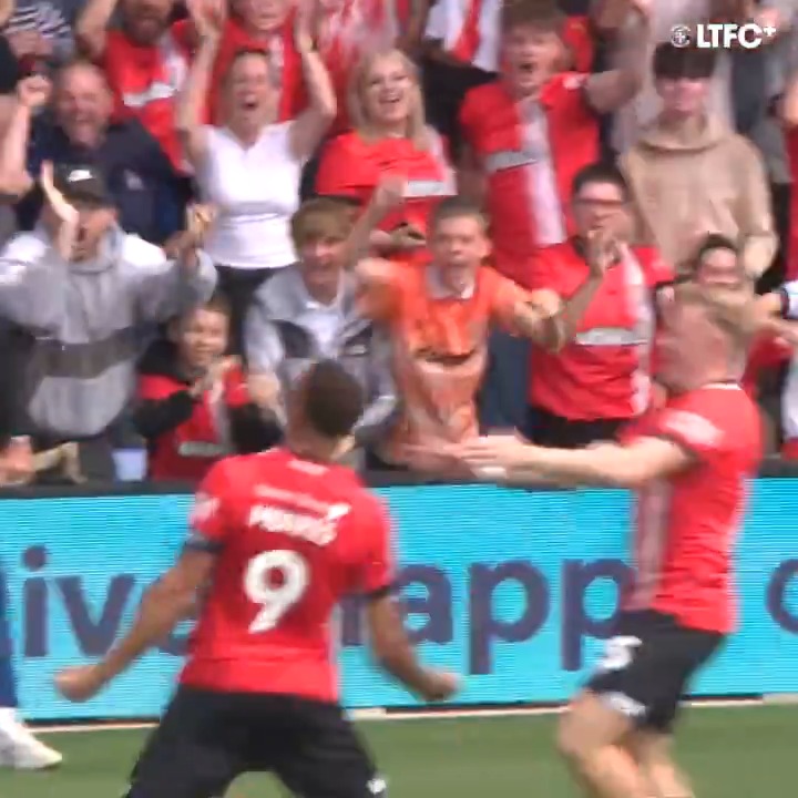 Assist of the season by Luton’s Mark McGuinness 🤣🤣