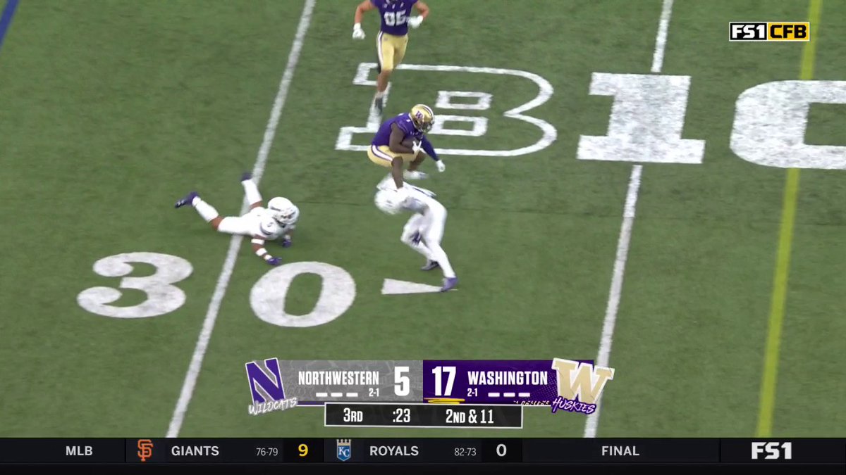 Jonah Coleman HURDLES a would-be tackler 🔥👏 Washington Football inside the 20!