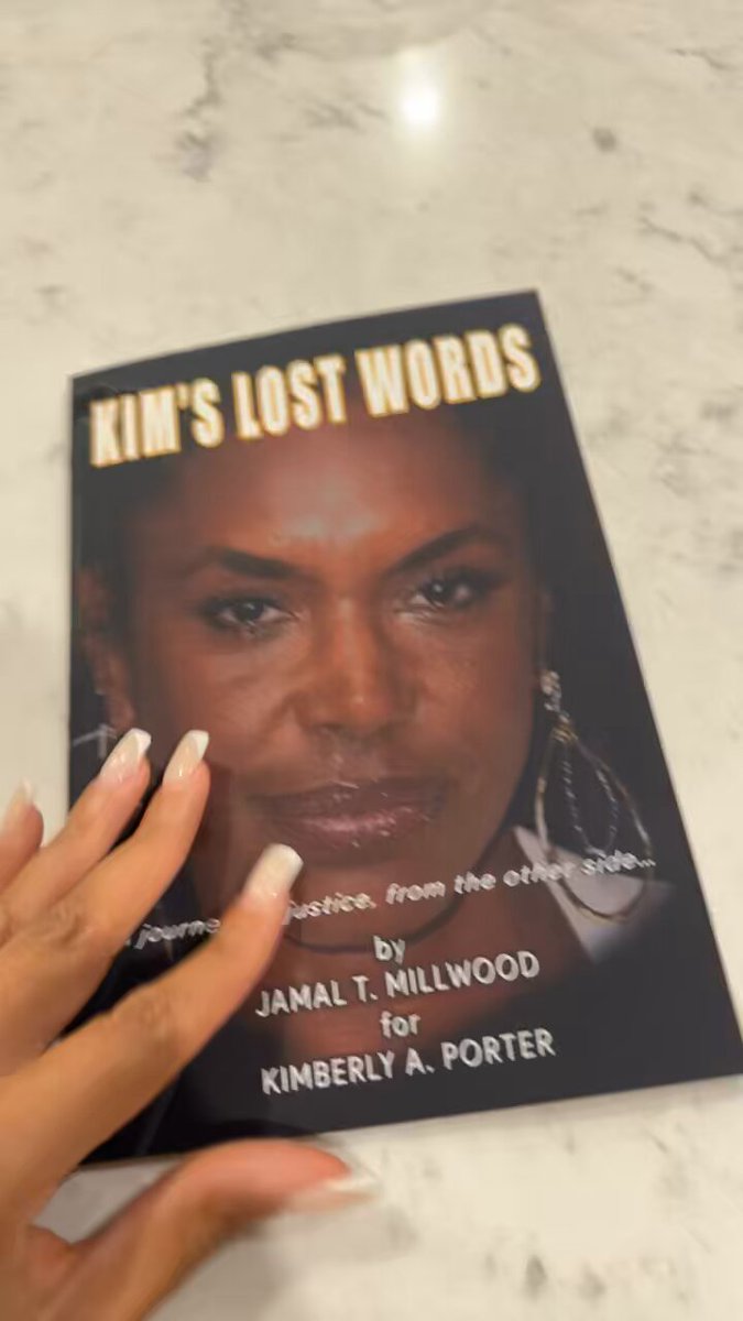 I cried reading this book. #KimsLostWords #KimPorter This is SO SAD. 😞