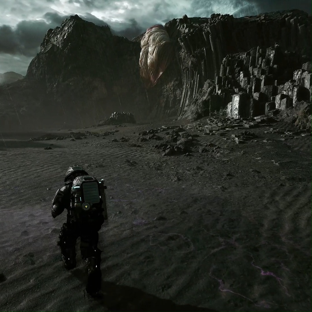 In #TheAlters, the planet Jan crash-landed on definitely has an eerie atmosphere. What other similar games does it remind you of?