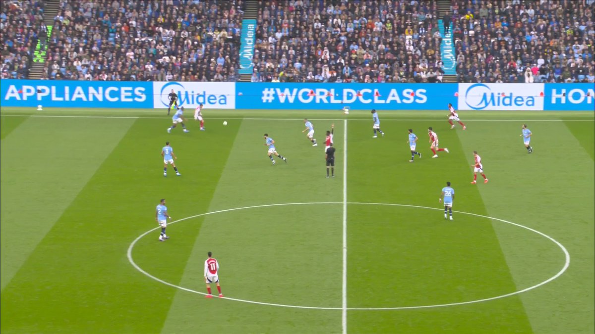 "If he can't pass it to be Rice he shouldn't be playing football!" Did Jeremy Doku get away with this one in the first half 🧐