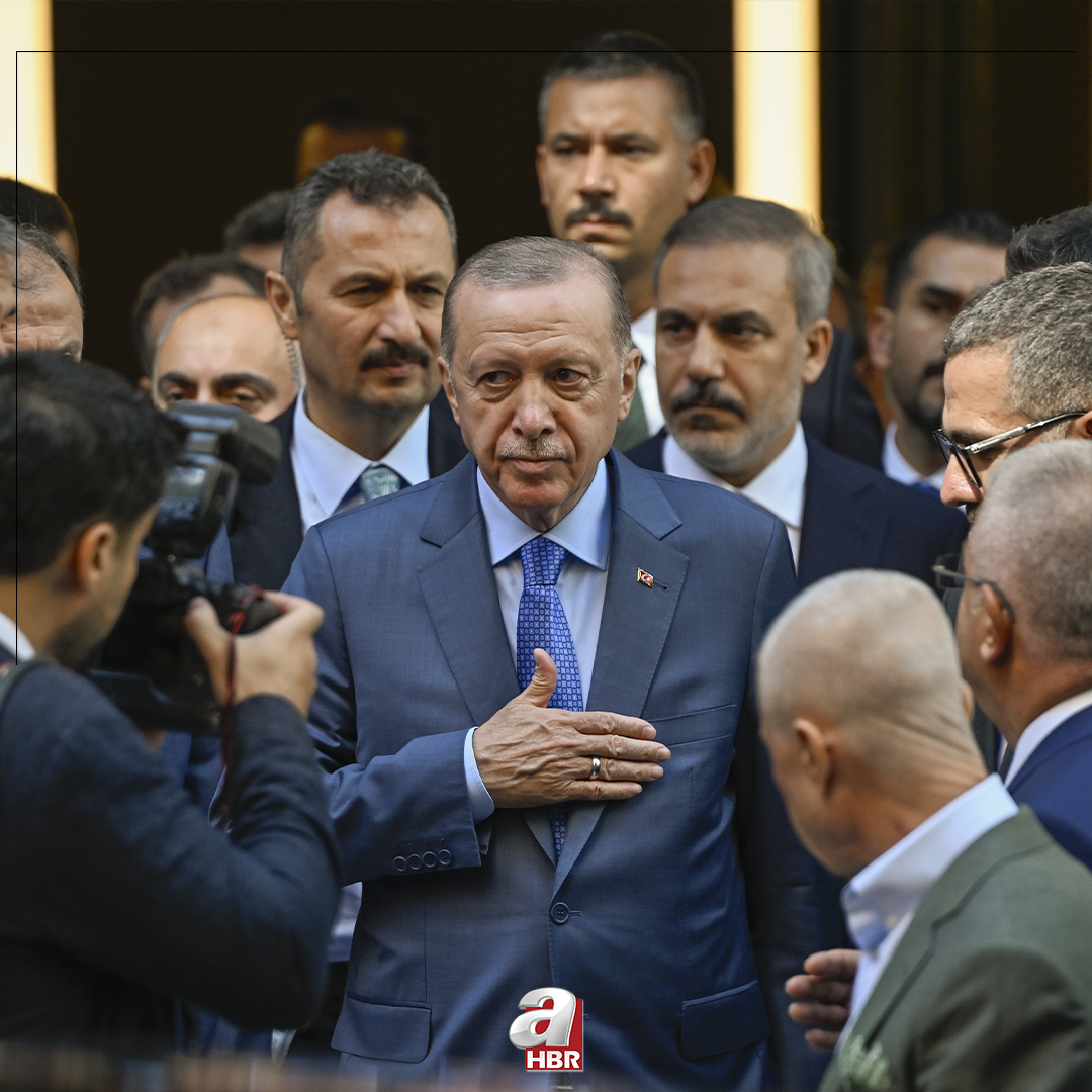 🇹🇷 Başkan Erdoğan, ABD'nin New York şehrinde Türkiye Gençlik ve Eğitime Hizmet Vakfı (TÜRGEV) ve Ensar Vakfı'nın birlikte kurdukları TURKEN Foundation'ı ziyaret etti.