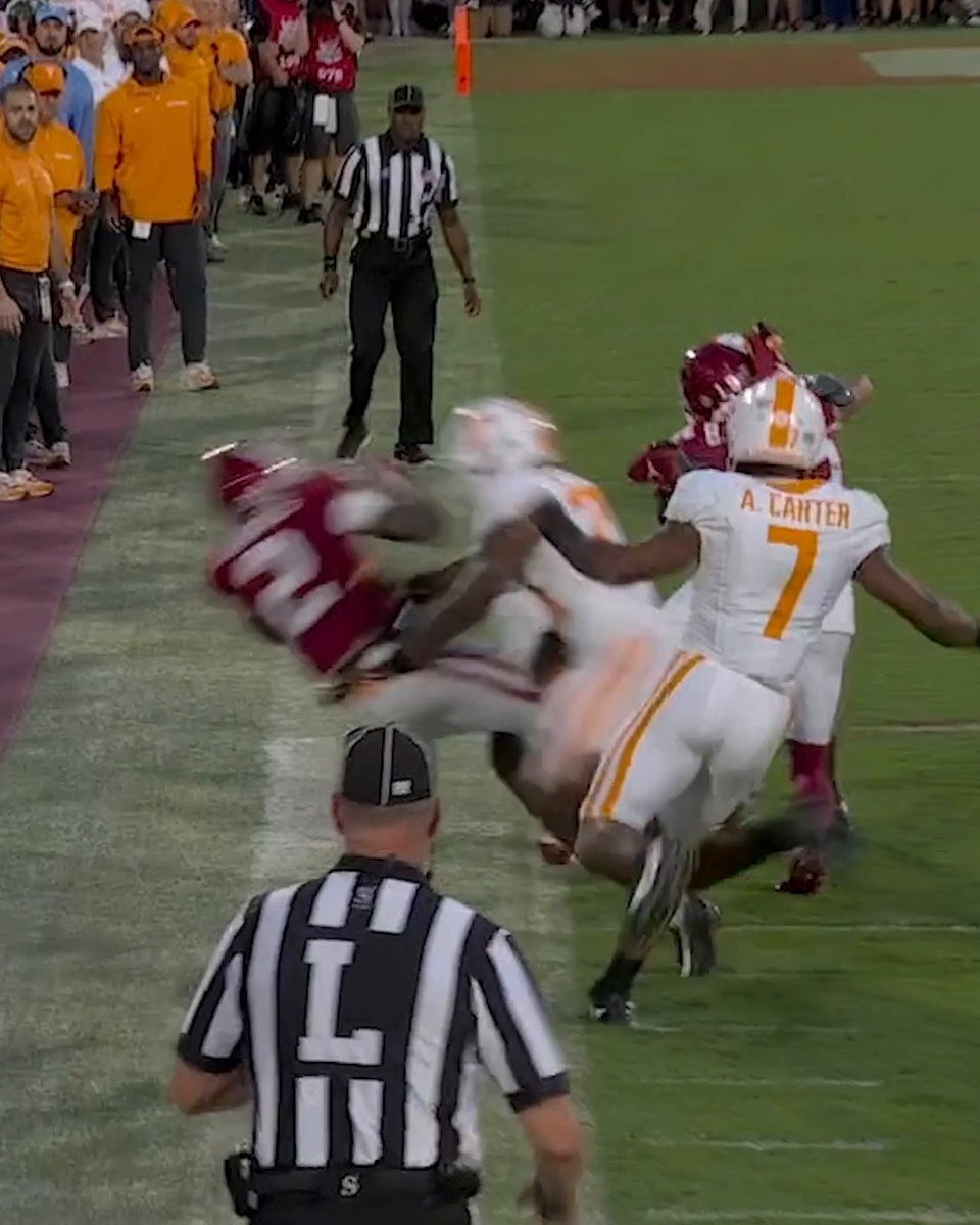 THIS HIT 😳 Tennessee Football