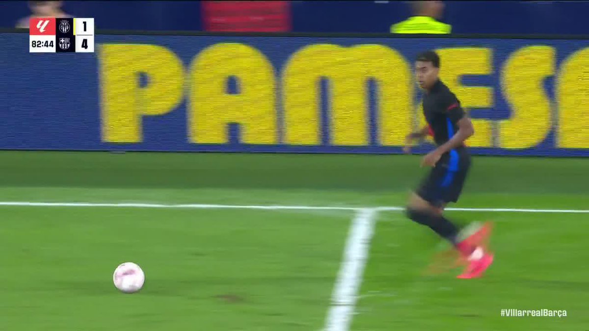 THIS LAMINE YAMAL ASSIST IS OUTSIDE-OF-THE-BOOT ART. 😍 Another game, another sublime highlight from the sensational 17-year-old 🔥
