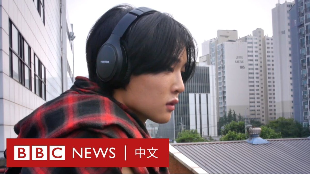 24岁的脱北者宥赫（Yu Hyuk；音译）今年将以韩国流行音乐偶像的身份出道。对于一个曾经靠在街头行乞为生的朝鲜男孩来说，这是始料未及的人生转变。