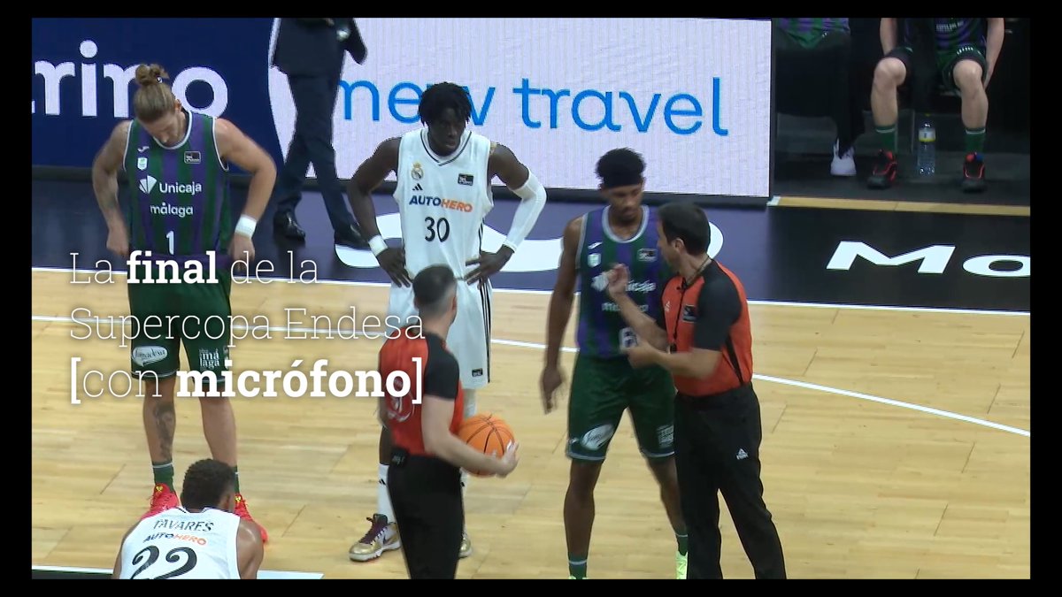 🎙️ ¿Cómo vive un árbitro principal una FINAL de #SupercopaEndesa? ¿Cómo se pita un partido de tal 𝙞𝙣𝙩𝙚𝙣𝙨𝙞𝙙𝙖𝙙 𝙢𝙖́𝙭𝙞𝙢𝙖? Vivimos y escuchamos, con Carlos Peruga, la gestión de decisiones y emociones en un duelo de alto nivel entre Real Madrid Basket y UnicajaCB.