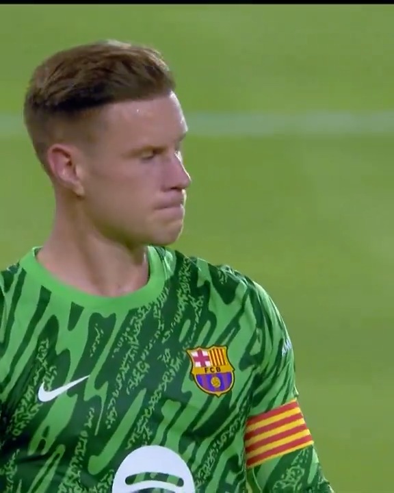 ¡Mucha fuerza, Marc ter Stegen! 💫 #LALIGAEASPORTS | #LALIGAHighlights