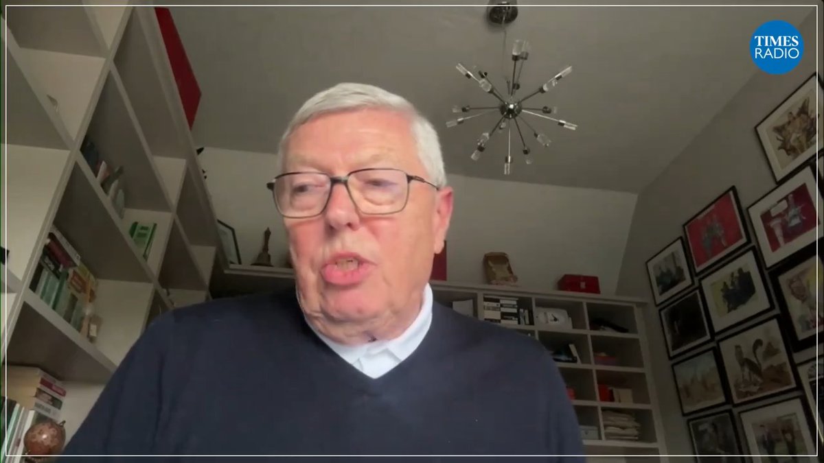 “I got £700 extra on my pension this year courtesy of the triple lock…So to expect a Christmas bonus, if you like, is ludicrous.” Former Home Secretary Alan Johnson tells @AfNeil he’s “really pleased” the chancellor did not row back on plans to cut winter fuel payments.