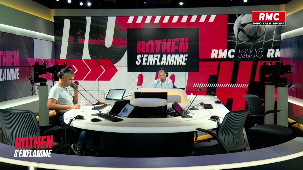 Christophe Dugarry allume Cherki : « 142 matchs, 18 buts et il explique qu'il faut être efficace devant le but mais c'est ce qu'on lui reproche depuis le début de sa carrière ! Il est à côté de la plaque et vient fanfaronner parce qu'il a manqué. 🗣️ »
