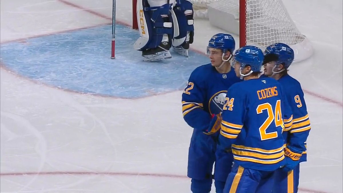 Zach Benson's already in midseason form. 🍎