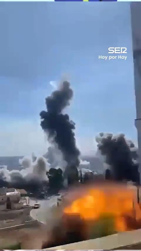 Ya no es Gaza, ahora es el Líbano. Israel extiende la guerra a su país vecino y las imágenes son las mismas: los estallidos, la desesperación y el éxodo de miles de personas.