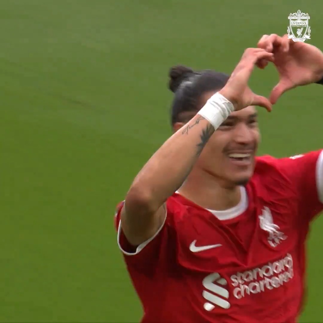 Alexis 🔗 Darwin One year on from a spectacular goal in front of the Kop 😮💨