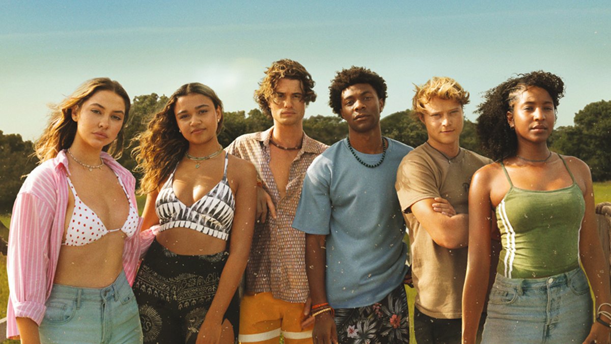What happens when 6 pogues finally get their hands on the gold?? Season 4 of OBX comes to Netflix Oct 10th and Nov 7th 🤙