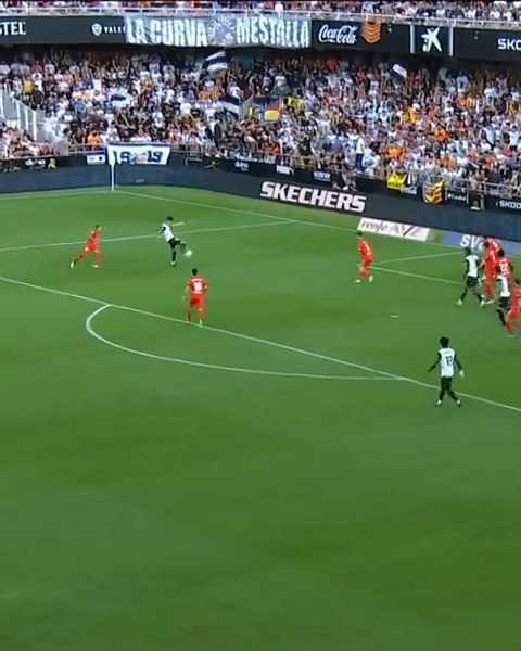 💥 ¡El CAPITÁN Pepelu buscó su gol en el #ValenciaOsasuna! #LALIGAEASPORTS | #LALIGAHighlights
