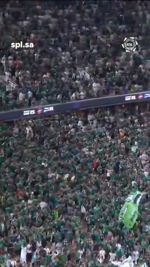 📊 | إليكم أكثر 3️⃣ مباريات حضورًا للجماهير في الجولة الرابعة من #دوري_روشن_السعودي 🔥 جماهير النادي الأهلي السعودي تتصدر المشهد 🟢 #للجماهير