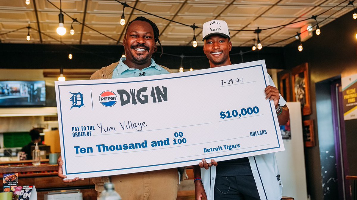 African raised, Detroit made! J-Hen visited Yum Village to try some Afro-Caribbean food with chef and owner Godwin Ihentuge as part of our Pepsi Dig In series. #DigInShowLove