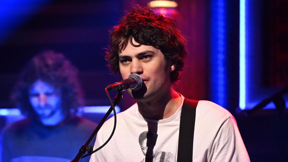 .MJ Lenderman performs “Wristwatch”! Watch the full performance ⬇️ #FallonTonight