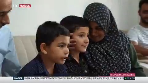 "Beni görünce direkt 'annem gelmiş' dedi ve sarıldı. Çok duygulandım..." Osmanoğlu ailesinin koruyucu ailelik hikayesi "Meleklerin Kanatlarında"nın 5. bölümüyle TRT Haber’de.