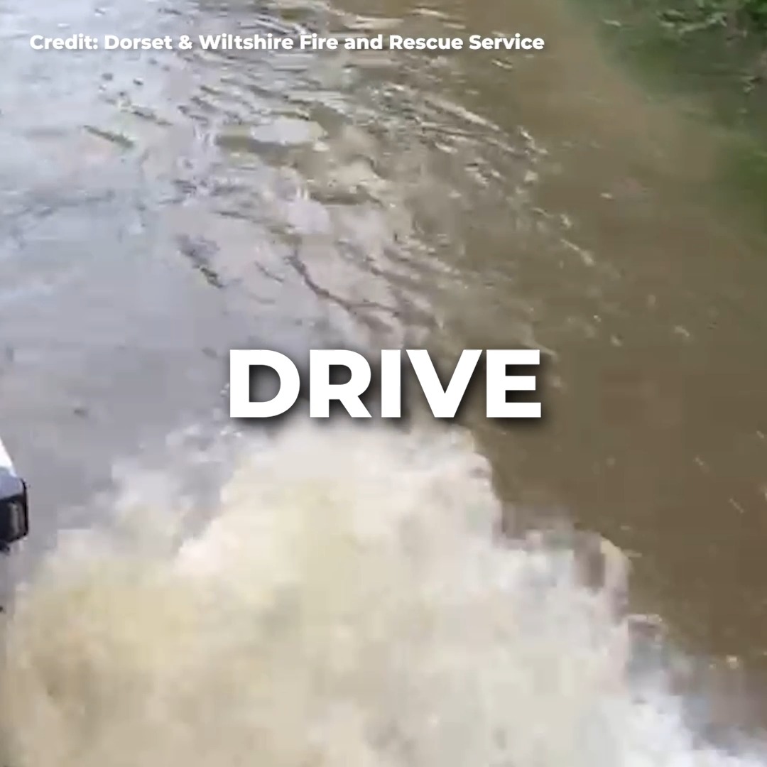 With more heavy rainfall forecast, flooding could happen across much of the country ⚠️ Stay safe. Driving or walking through flood water is never worth the risk. Check for flooding before planning your journeys: