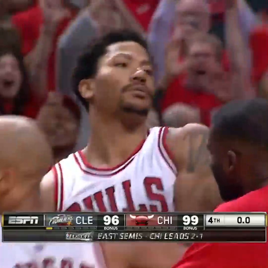 This dagger from D-Rose at the buzzer 😮‍💨