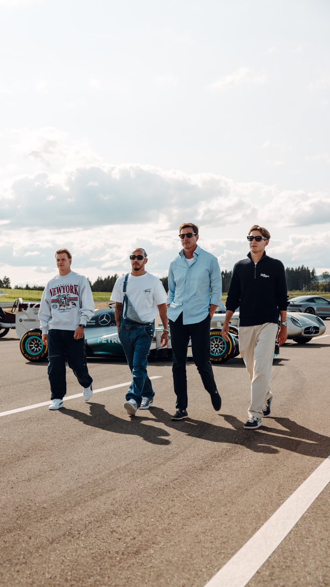 Playing a very special game of quartet with Mercedes-AMG. Featuring the most iconic line-up of vehicles in Mercedes-Benz Motorsport