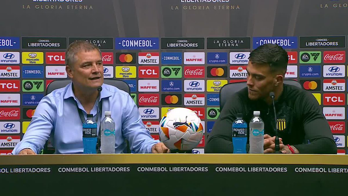 "SIENTO UN ORGULLO TREMENDO" Diego Aguirre, DT de #Peñarol, expresó su alegría tras lograr la clasificación a semifinales de la CONMEBOL Libertadores al superar a #Flamengo.