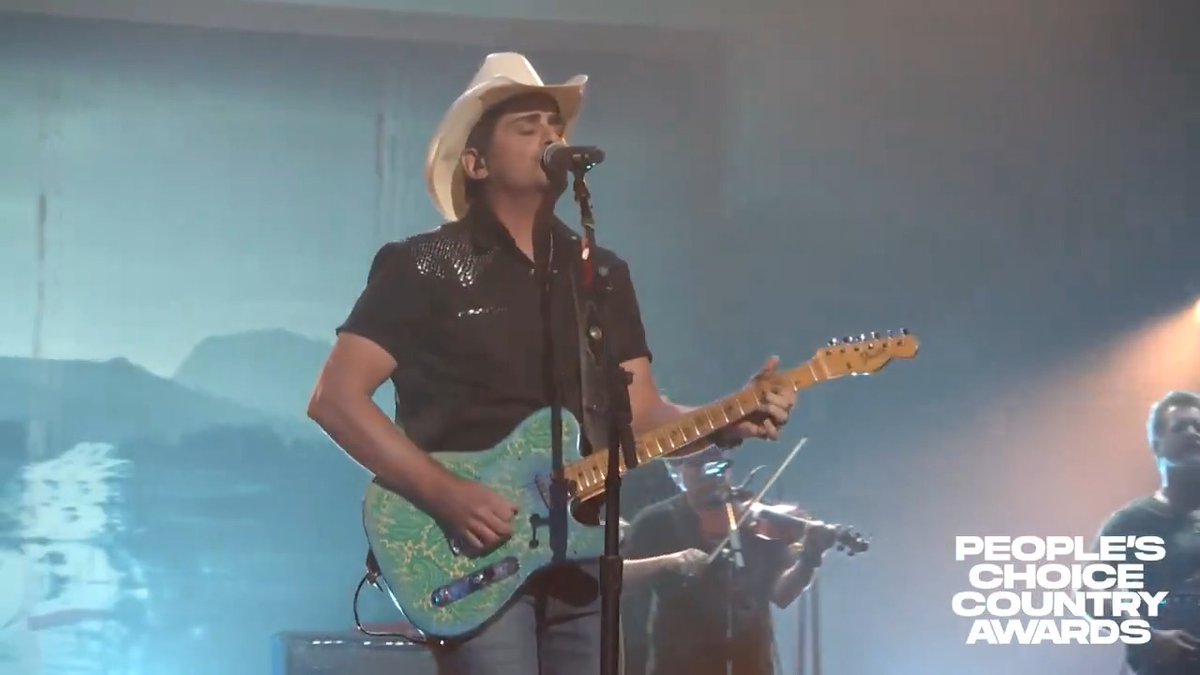 Cause it's a good night, to be listening to Brad Paisley's #PCCAs performance. Watch the #PCCAs on NBC Entertainment and streaming on Peacock.