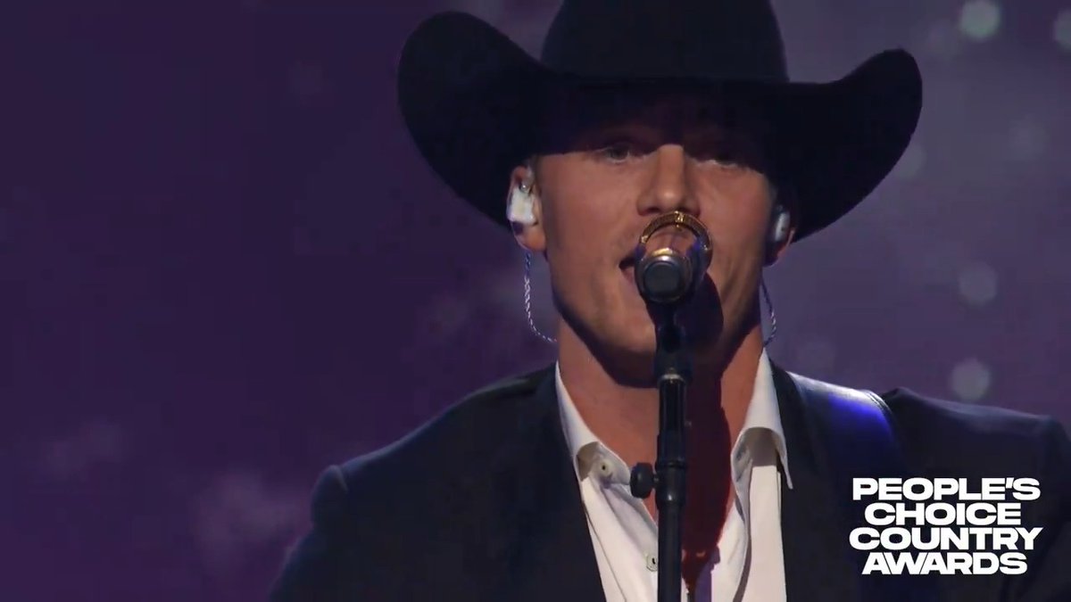 What kinda man performs like THAT at the #PCCAS?? Parker McCollum, that's who. 👏 Watch the #PCCAs on NBC Entertainment and streaming on Peacock.