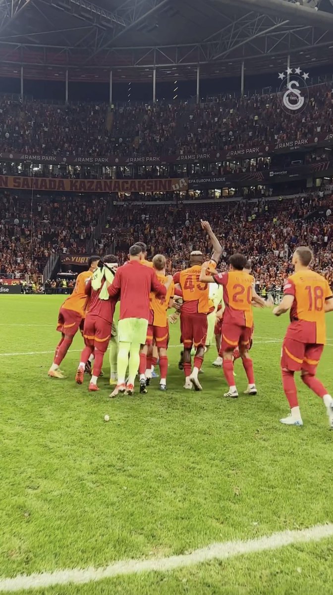 🎶 Buranın adı İstanbul… 💛❤️
