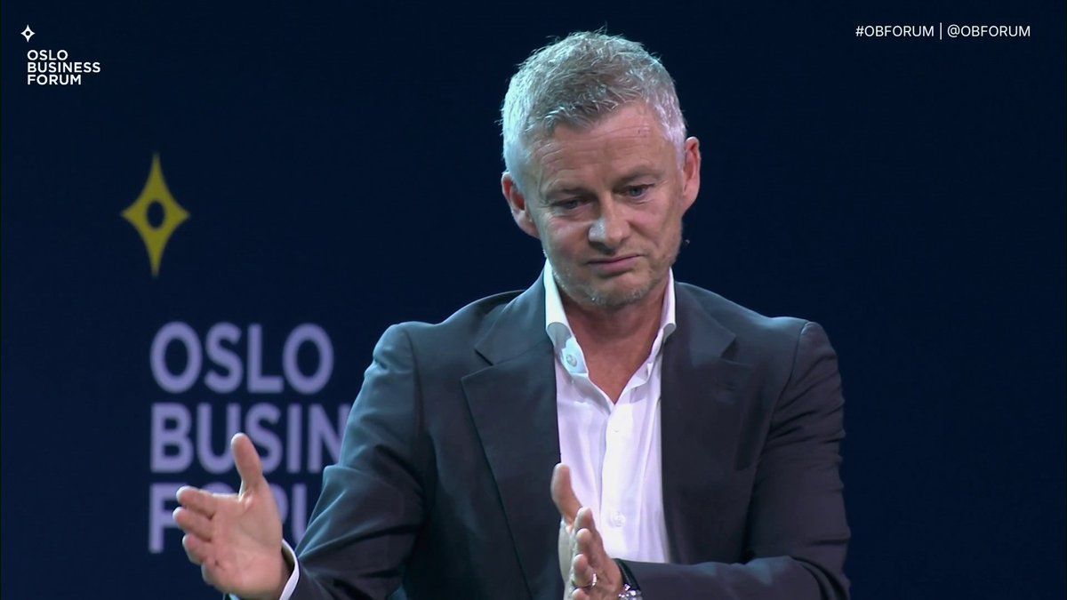 🗣️ "Maybe other players felt less important" Former Manchester United manager Ole Gunnar Solskjaer believes that in hindsight, signing Cristiano Ronaldo may have been a mistake during his time at the club 🔴